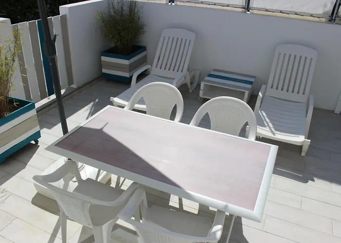 Avec Entre Foret Et - Ambiance Bord De